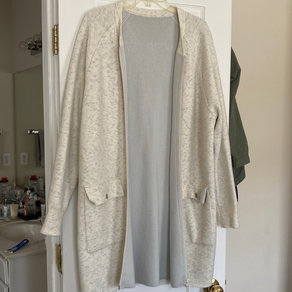Lululemon cardigan